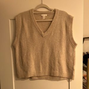 H&M Sweater Vest